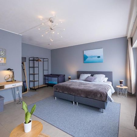 Family Appartement 'Marieo' With Game Room And Outdoor Facilities Gistel Exterior foto