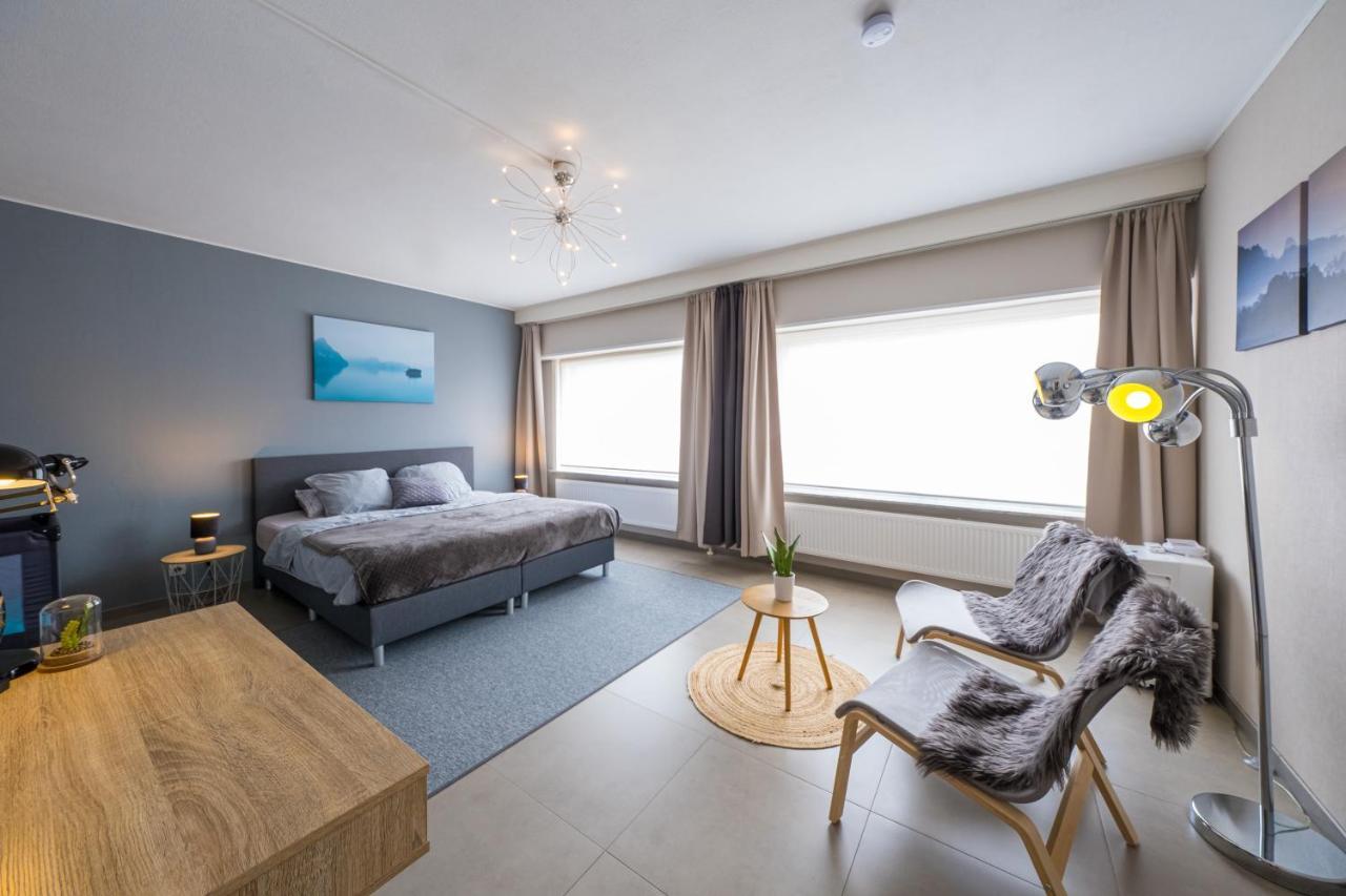 Family Appartement 'Marieo' With Game Room And Outdoor Facilities Gistel Exterior foto