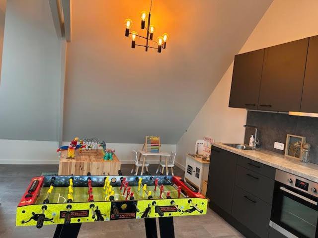 Family Appartement 'Marieo' With Game Room And Outdoor Facilities Gistel Exterior foto